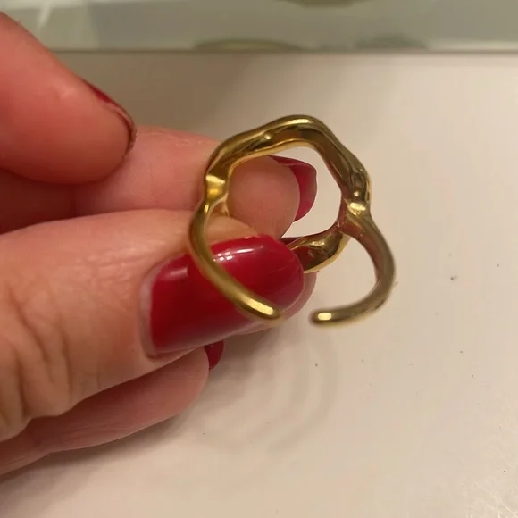 18 K Gold Plated Ring Set - Picture 12 of 12